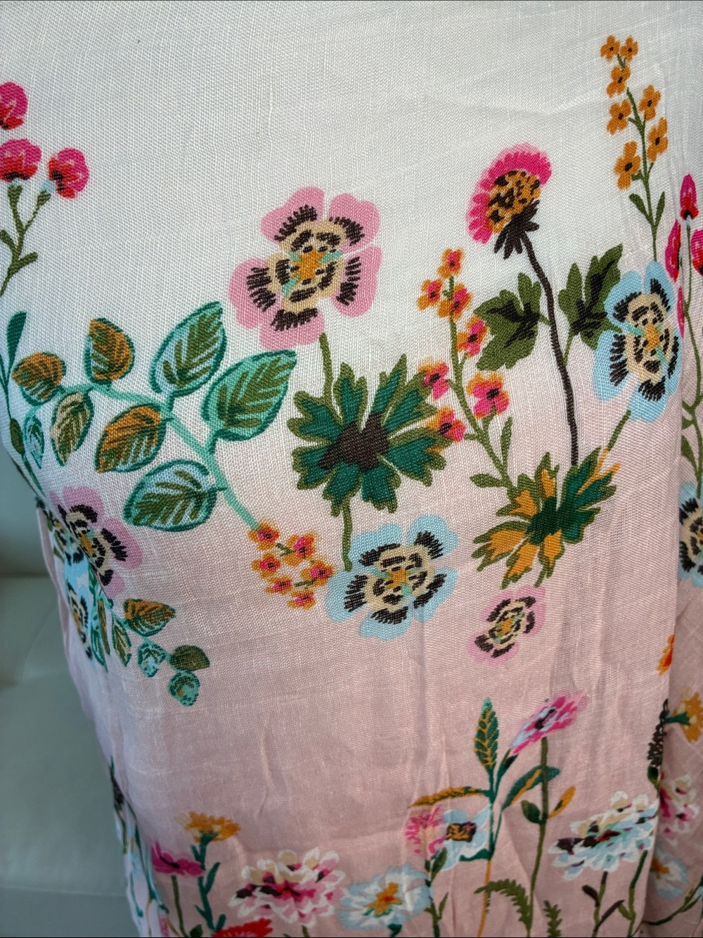 Spartina Floral Light Pink Ombre Shawl with Fringe - Picture 5 of 13
